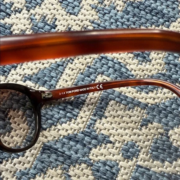 Tom Ford Women's Black and Brown Sunglasses - Picture 2 of 9